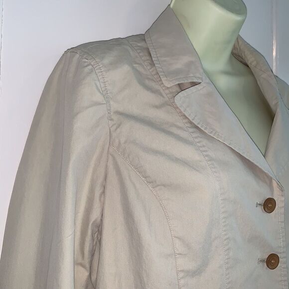 Tan cotton/nylon jacket  - Picture 4 of 11